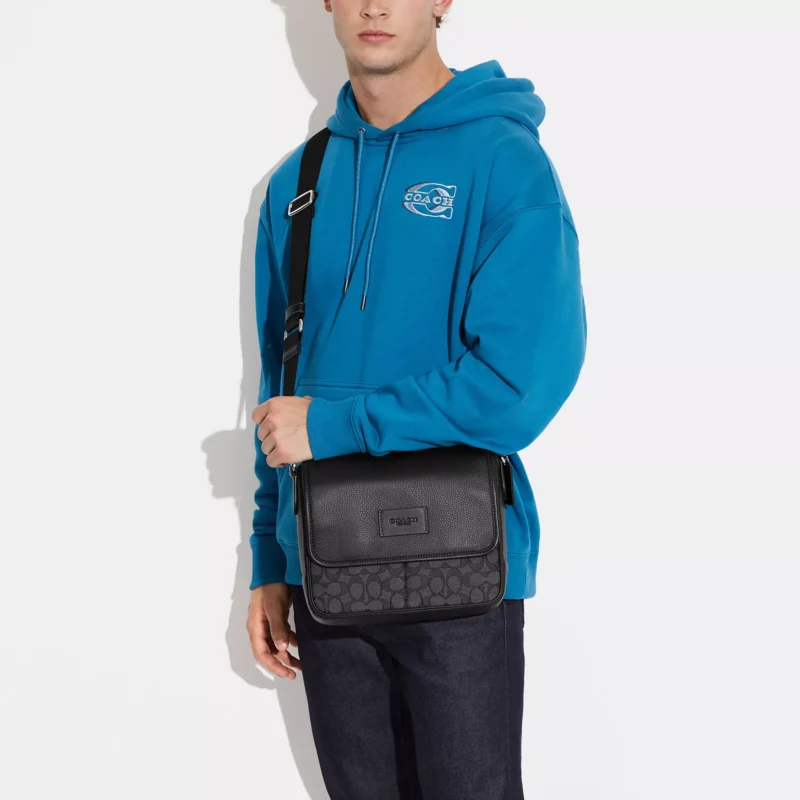 sprint map bag 25 in signature jacquard - Image 3