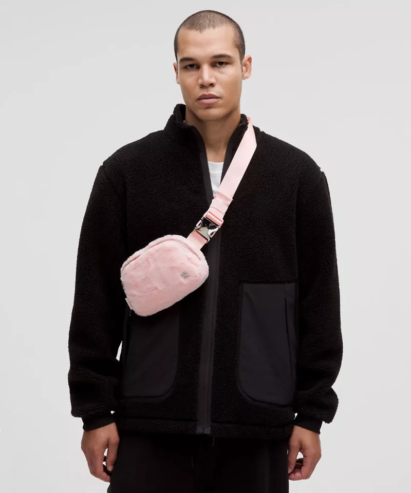 Everywhere Belt Bag
Plush Fleece - Image 2
