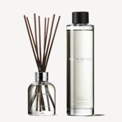 MOLTON BROWN - Delicious Rhubarb & Rose Aroma Reeds & Refill Gift Set