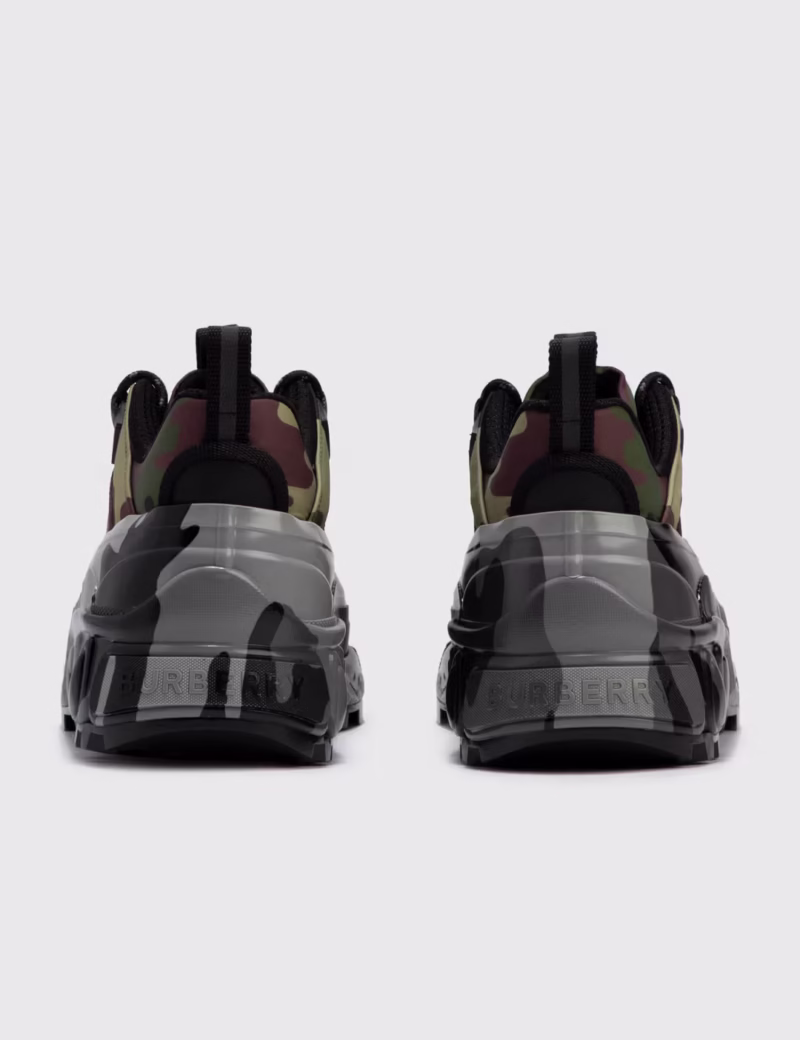 Arthur M Srtory Sneakers Signature Print - Image 4