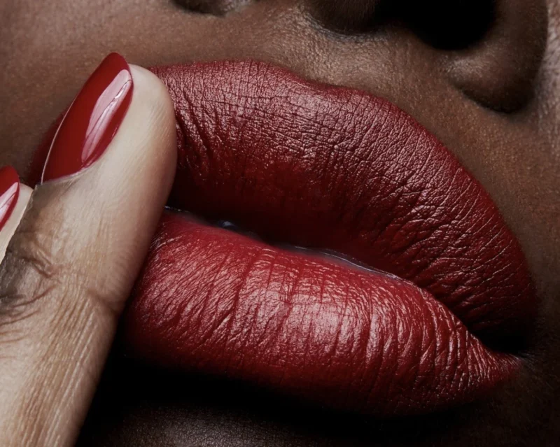 MAC Matte Lipstick - Chili 602 - Image 5
