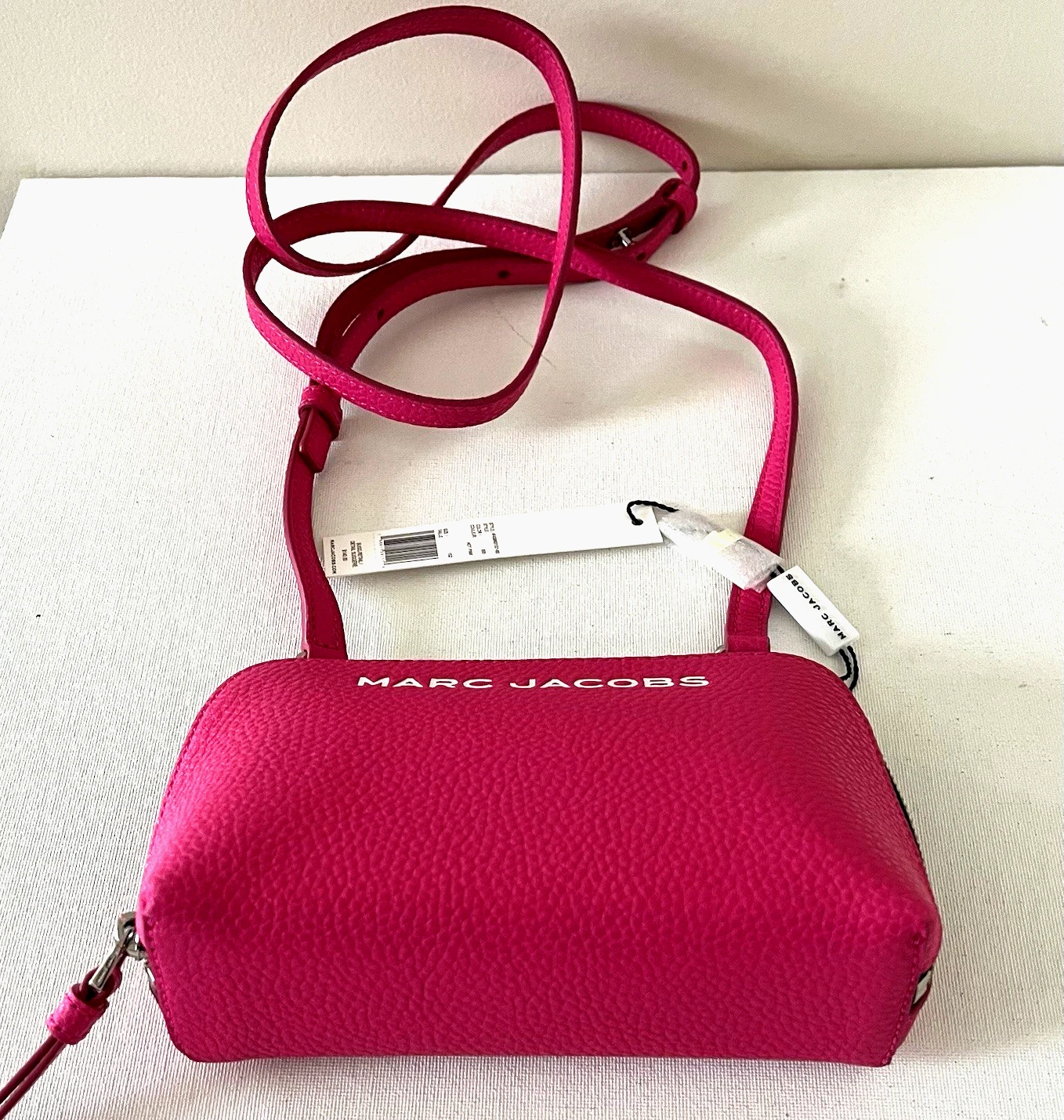 Marc Jacobs Small Crossbody Pouch Pebble Leather Hot Pink - Image 2