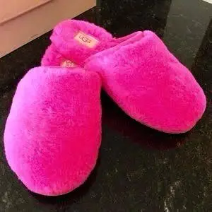 Slippers - Image 4